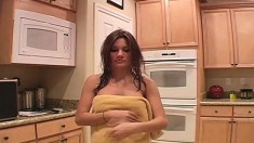 Stacked teen Kate shows off her delicious peach and her fabulous ass
